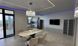 Дом с ремонтом  из дагестанского камня 