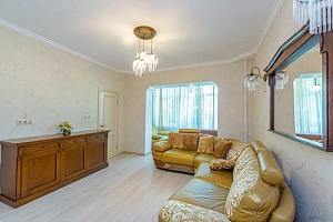 Квартира для большой семьи, рядом море 