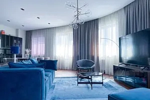 Большая квартира с видом на море и парк в цен...