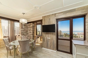 Квартира с современным ремонтом в центре Сочи