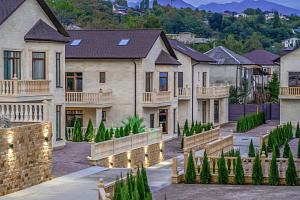 Дом по дороге на Красную Поняну