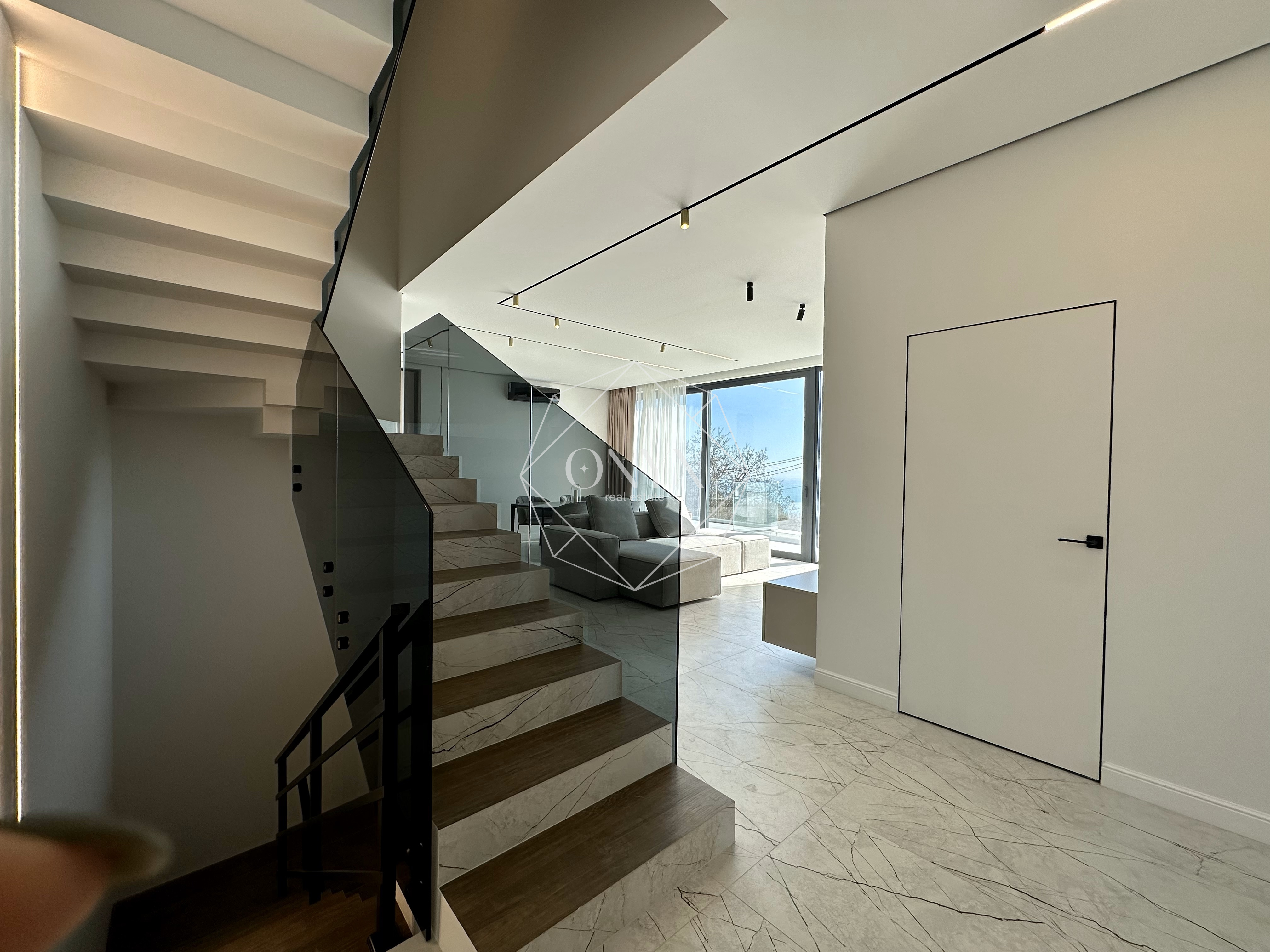 Изображение 12