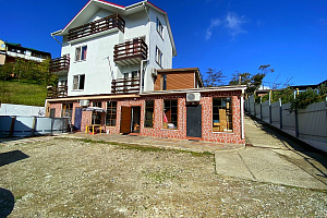 Дом для жизни и сдачи в аренду.