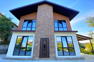 Новый дом с красивым видом