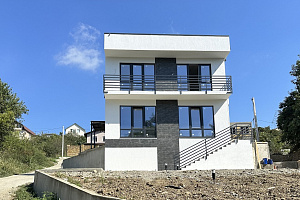 Новый дом в черте города