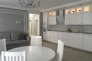 К продаже предлагается просторная квартира с ...