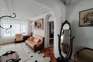 Квартира в 5 минутах от моря.