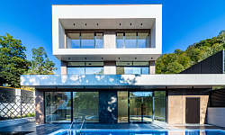 Вилла с ремонтом в Мацесте