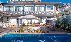 Коттедж в стиле Прованс на берегу Черного мор...