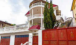 Большой семейный дом в экологически чистом ра...