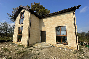 Дом в пятистах метрах от моря