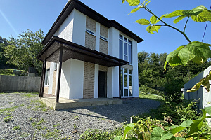 Загородный дом с красивым видом