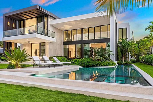 Море в двух минутах пешей прогулки 