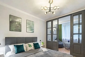 Продаю апартаменты с ремонтом в самом центре ...