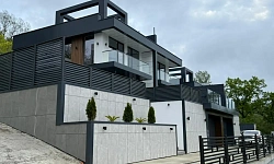 Стильный дуплекс в хай-тек стиле