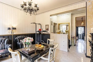 Трехкомнатная квартира в Сталинке в 100 метра...