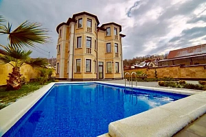 Шикарный дворец в Сочи