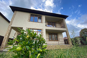 Коттедж с участком 7 соток