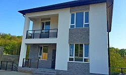 Светлый и уютный дом 