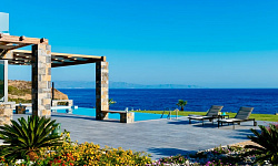 Дом с видом на море