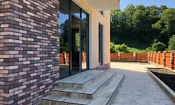 Шикарный коттедж в стиле хай-тек