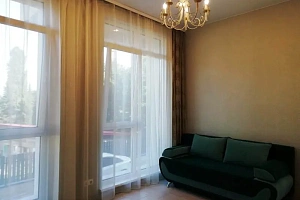 Продам студию с ремонтом и мебелью в новом ЖК...