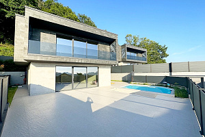 Дом в коттеджном поселке