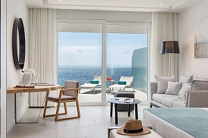 Просторные апартаменты в центре Сириуса