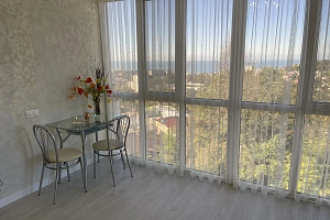 Квартира с ремонтом и видом на море