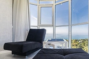 Квартира с видом на море