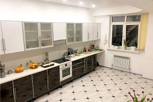 Хорошая квартира площадью 74 кв.м. в Курортно...