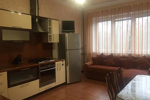 Просторная квартира в Сочи у моря