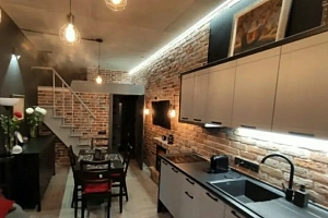 Двухэтажная квартира в Центре Сочи