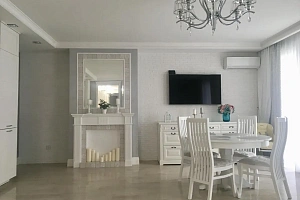 К продаже предлагается просторная квартира с ...