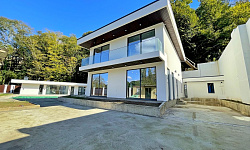 Загородный стильный дом