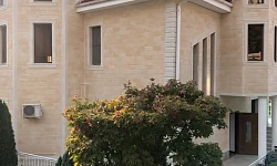 Красивый особняк в Сочи