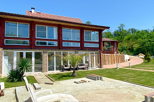 Дом у фонтана