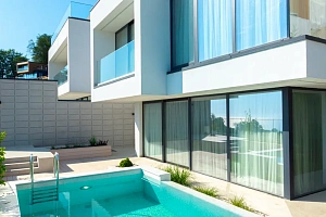 Элитный дом в стиле Хай-Тек в одном из лучших...