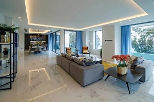 Роскошь и Комфорт в Сердце прибрежной зоны