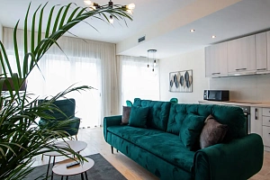 Просторная трехкомнатная квартира в Роз Дель ...