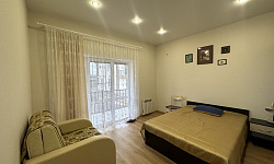 Дом с ремонтом и мебелью