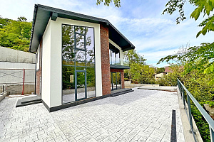 Закрытый коттеджный поселок