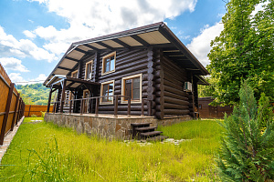 Дом с потрясающим видом на горы