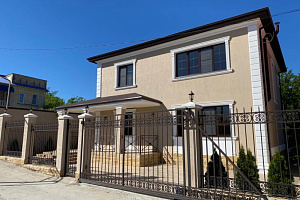 Прекрасный дом с ремонтом в Сочи