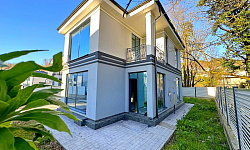 Дом в коттеджном поселке