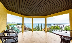 Шикарный дом в центральном Сочи