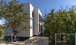 Коттедж в стиле Хай-Тек