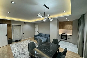 Квартира с дизайнерским ремонтом в комплексе ...