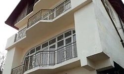 Дом на земляничной 