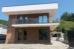 Дом Hi- tech на Мамайке